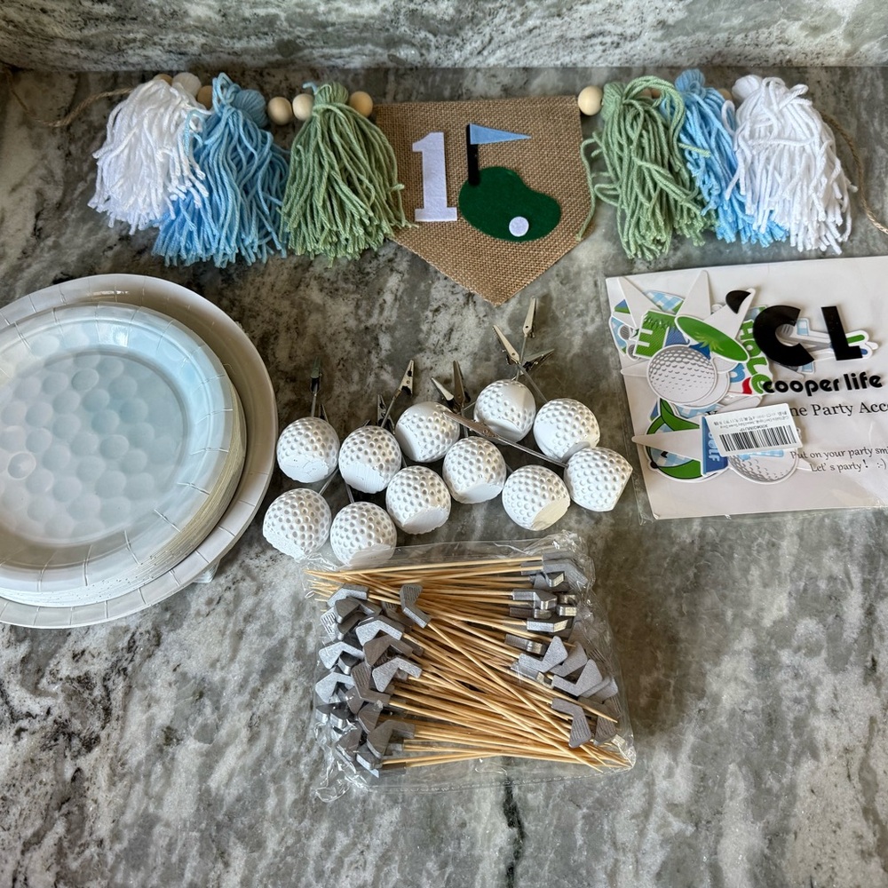Golf Themed Party Decor Kit in White, Blue & Green